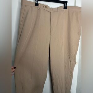 Nautica Men's Anchor Pants in Camel. Size 38/32